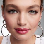 پک 6عددی آرایشی/مراقبتی کلینیک Best seller (فول سایز-کیف متالیک بنفش) - Image 4